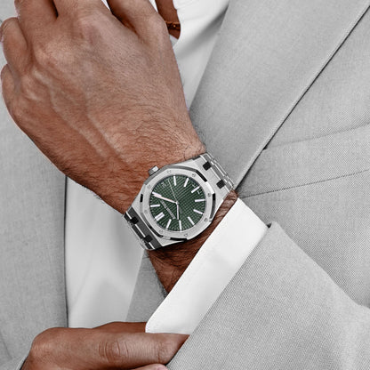 Audemars Piguet Royal Oak 15510ST.OO.1320ST.09 Stainless Steel Green Dial (2025)
