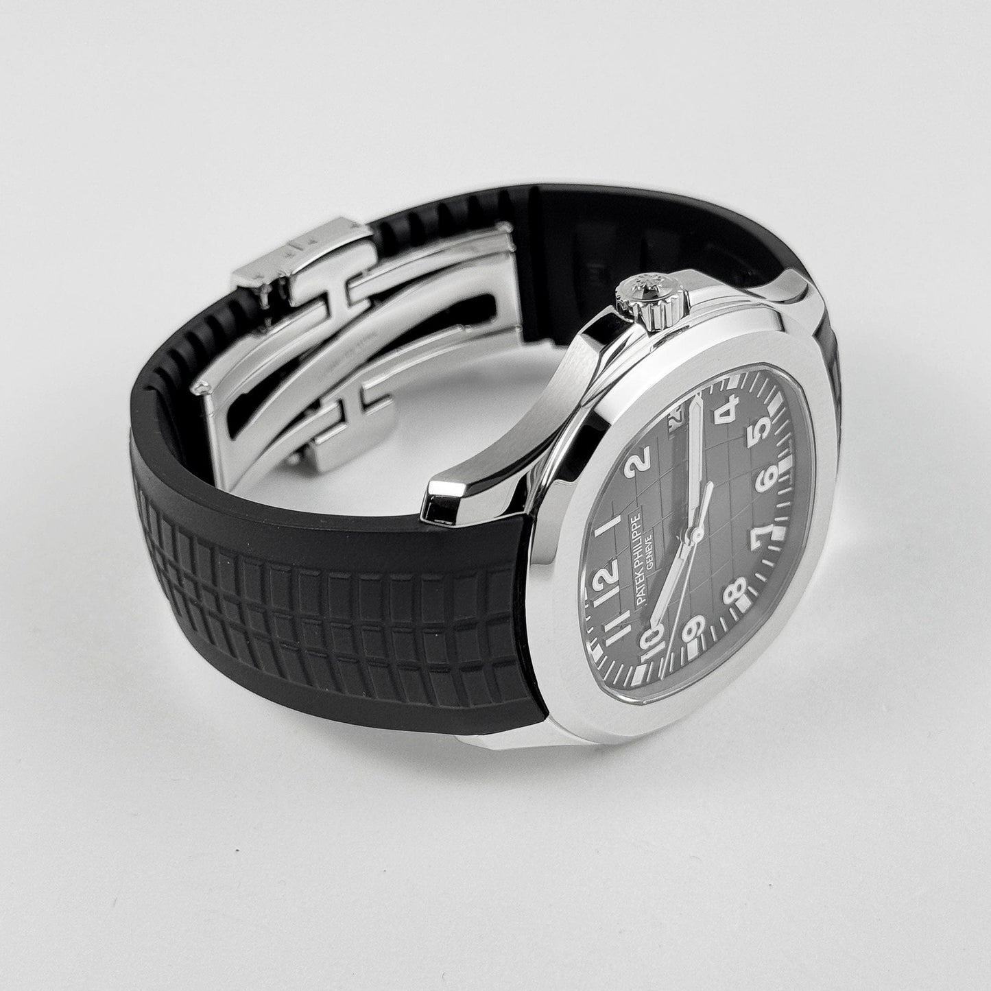 Patek Philippe Aquanaut 5167/1A-001 Stainless Steel Black Dial (2023)