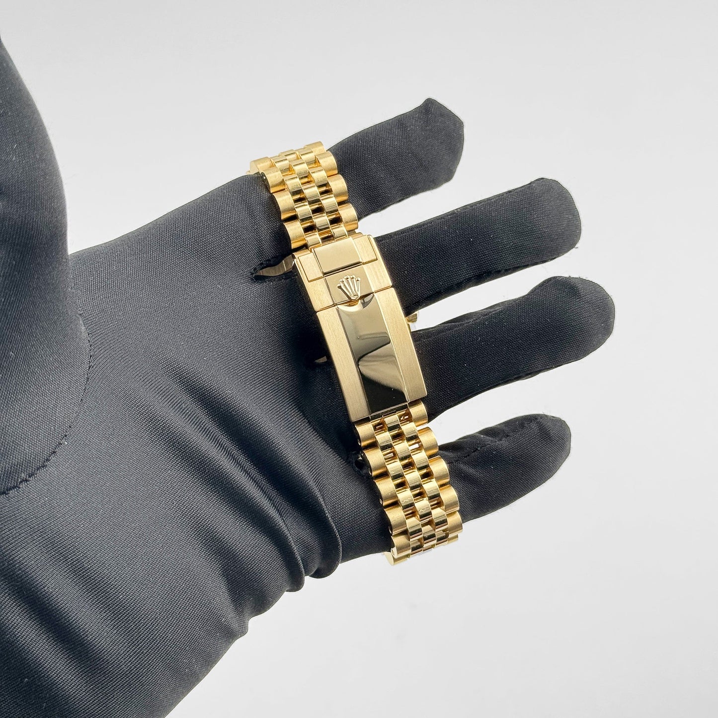 Rolex GMT-Master II 126718GRNR Yellow Gold Black Dial Jubilee (2023)